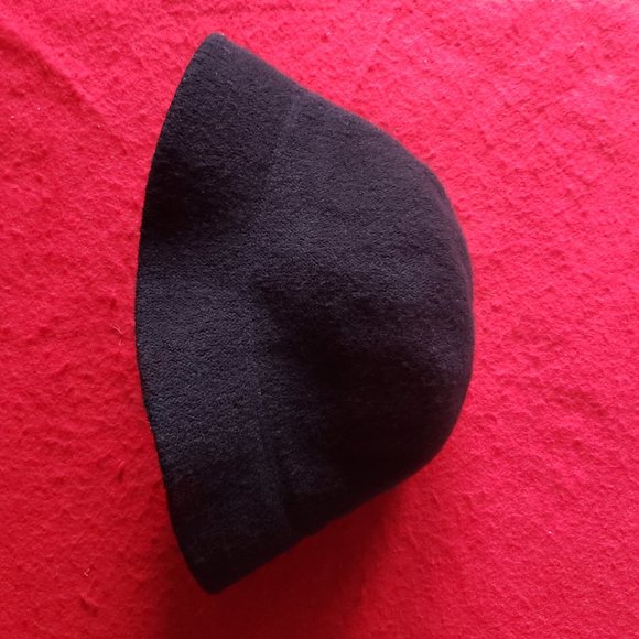 Nine West Black Wool Felt Hat - Women's one size fits all - Mint Clean Condition - Picture 4 of 7